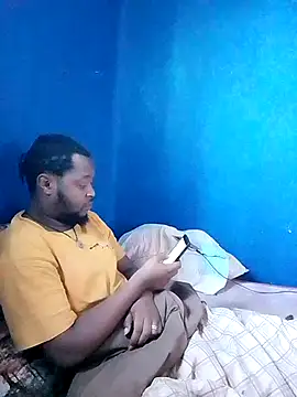 Snapshot of Freaky_Vannahs chatting on October 12, 2025, 4:25 am Freaky Vannahs online show from October 12, 2025, 4:25 am