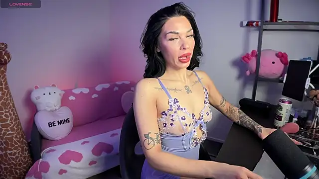 Snapshot of NattyFierros chatting on March 22, 2025, 4:04 pm NattyFierros online show from March 22, 2025, 4:04 pm