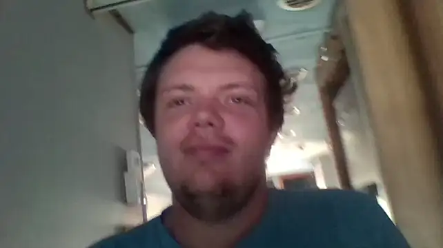 Snapshot of Deafguyproud69 chatting on November 7, 2025, 7:29 pm Deafguyproud69 online show from November 7, 2025, 7:29 pm