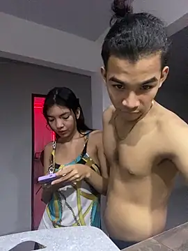 Boypolla11 online show from October 17, 2025, 4:49 am