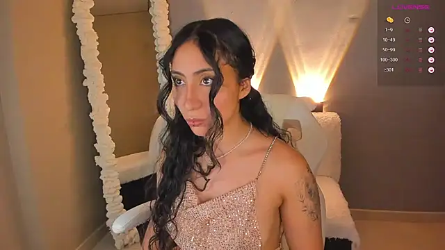 Snapshot of amber_curly chatting on February 7, 2025, 9:04 pm amber curly online show from February 7, 2025, 9:04 pm