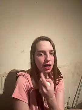 Snapshot of EvieRoseex chatting on December 14, 2024, 12:22 am EvieRoseex online show from December 14, 2024, 12:22 am