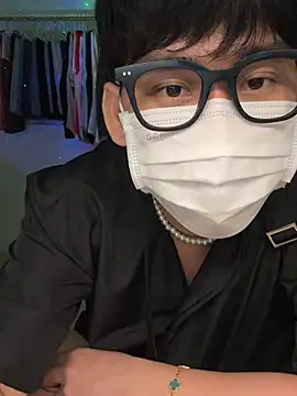 Snapshot of MinhTuanLive chatting on March 18, 2025, 7:22 pm MinhTuanLive online show from March 18, 2025, 7:22 pm