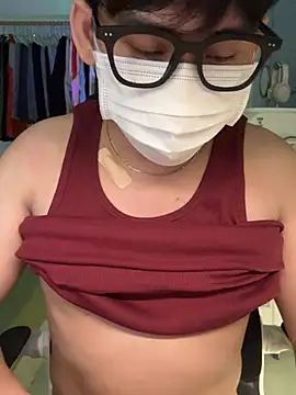 Snapshot of MinhTuanLive chatting on March 19, 2025, 1:40 pm MinhTuanLive online show from March 19, 2025, 1:40 pm