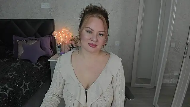 Snapshot of TwinklingStar_ chatting on March 5, 2025, 6:45 pm TwinklingStar online show from March 5, 2025, 6:45 pm