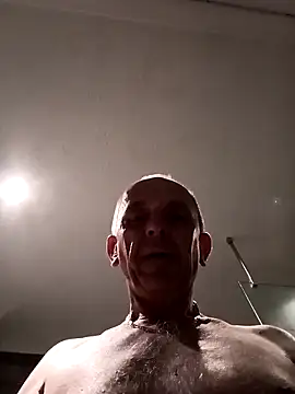 Snapshot of mr_english50 chatting on October 15, 2025, 7:11 pm mr english50 online show from October 15, 2025, 7:11 pm