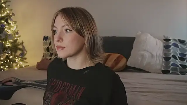 kris69kiss online show from December 18, 2025, 2:54 pm