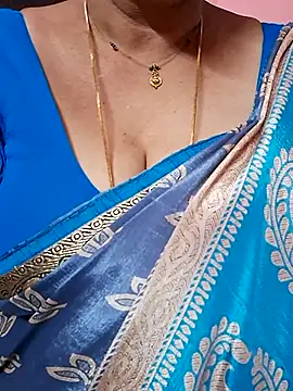 ananya956 online show from April 11, 2026, 1:04 pm