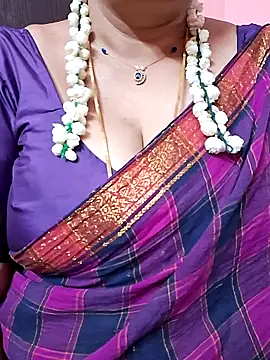 Snapshot of ananya956 chatting on May 7, 2026, 10:35 pm ananya956 online show from May 7, 2026, 10:35 pm