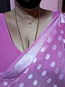 ananya956 online show from November 14, 2025, 9:35 am