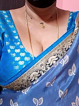 ananya956 online show from March 6, 2026, 2:01 pm