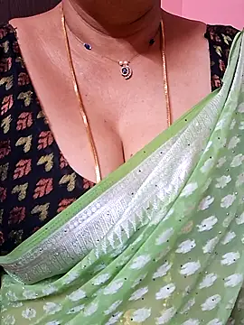 Snapshot of ananya956 chatting on May 15, 2026, 12:52 am ananya956 online show from May 15, 2026, 12:52 am