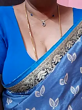 Snapshot of ananya956 chatting on May 22, 2026, 6:44 am ananya956 online show from May 22, 2026, 6:44 am