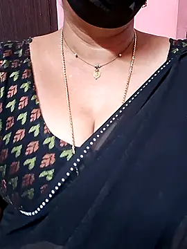 ananya956 online show from November 30, 2025, 11:33 am