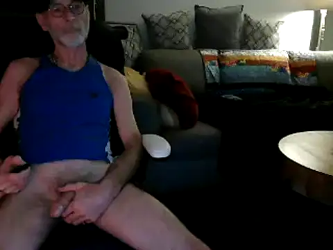 Towndude123 online show from January 15, 2026, 8:07 am