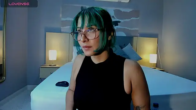 Snapshot of Ramona_Flower chatting on November 21, 2025, 2:10 am Ramona Flower online show from November 21, 2025, 2:10 am