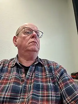 Snapshot of andrejoyfull64 chatting on February 6, 2026, 10:44 am andrejoyfull64 online show from February 6, 2026, 10:44 am