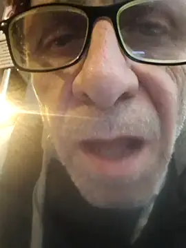 Snapshot of felice66 chatting on November 17, 2025, 5:17 pm felice66 online show from November 17, 2025, 5:17 pm