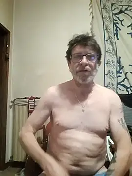 Snapshot of felice66 chatting on March 18, 2025, 5:02 am felice66 online show from March 18, 2025, 5:02 am