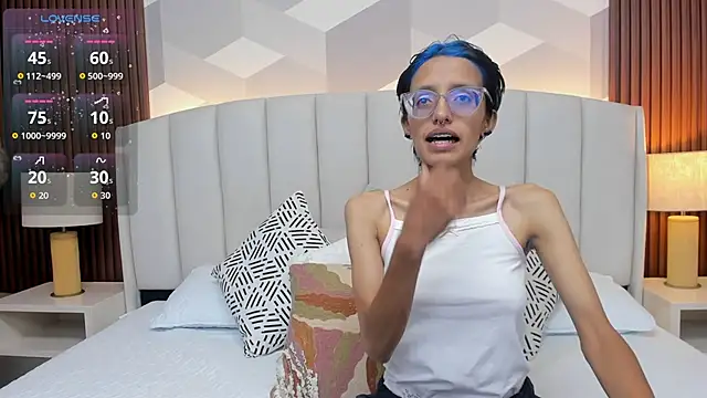 Snapshot of Marge_lasander chatting on February 8, 2026, 1:36 am Marge lasander online show from February 8, 2026, 1:36 am