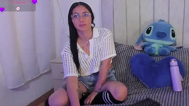 anny roberts online show from December 19, 2025, 11:18 pm