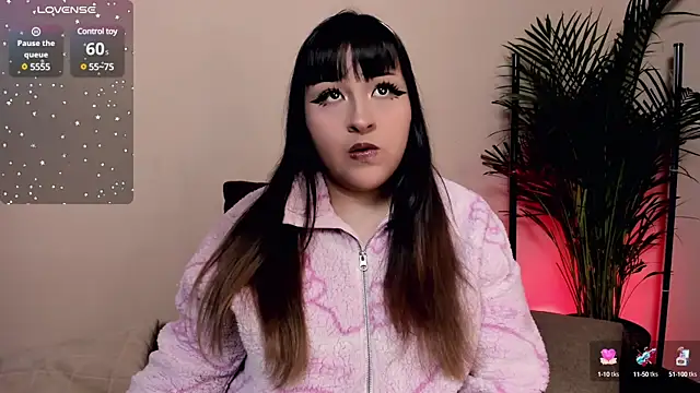 sara  lynn online show from March 9, 2025, 2:50 am