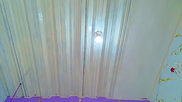 scarlet-jonesx online show from October 25, 2025, 4:40 pm