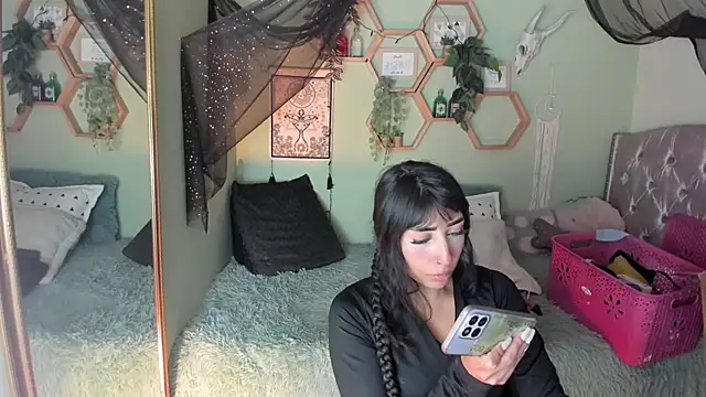 SheryLee online show from October 9, 2025, 12:55 am