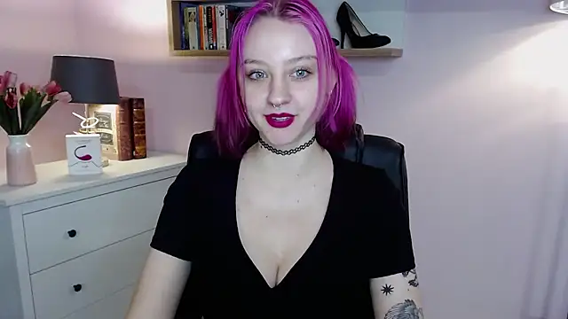 MadelineLust online show from January 16, 2025, 3:45 pm
