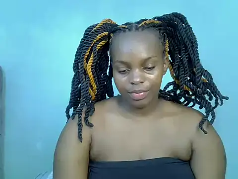 Snapshot of freaky_j_ chatting on February 14, 2025, 9:13 am freaky j online show from February 14, 2025, 9:13 am