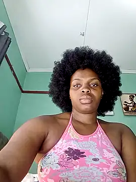 Snapshot of freaky_j_ chatting on January 31, 2025, 10:31 pm freaky j online show from January 31, 2025, 10:31 pm