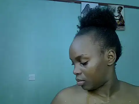 Snapshot of freaky_j_ chatting on February 7, 2025, 12:31 am freaky j online show from February 7, 2025, 12:31 am