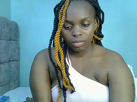 Snapshot of freaky_j_ chatting on February 19, 2025, 12:33 pm freaky j online show from February 19, 2025, 12:33 pm