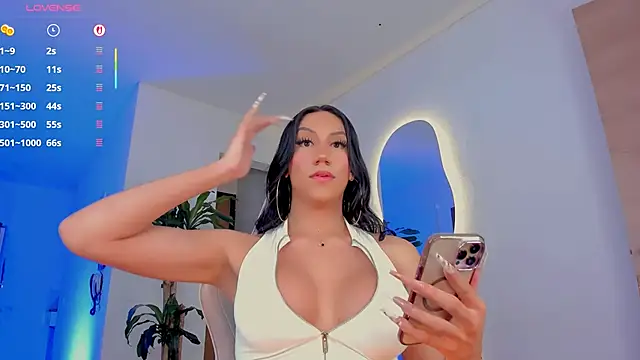 Pretty Mariangel online show from September 30, 2025, 3:56 am