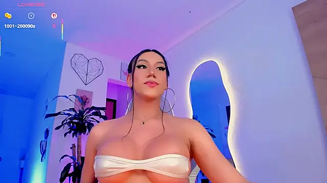 Snapshot of Pretty_Mariangel chatting on July 13, 2026, 11:04 pm Pretty Mariangel online show from July 13, 2026, 11:04 pm