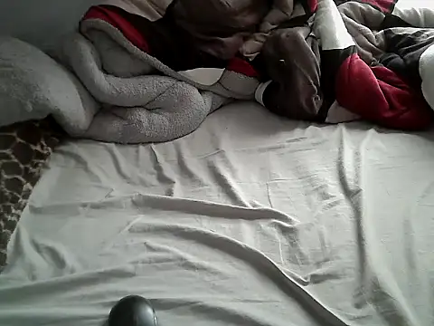 sweetvalleria online show from February 22, 2026, 7:55 am