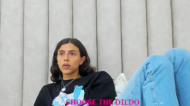 FreyaMoller online show from September 11, 2025, 7:14 pm