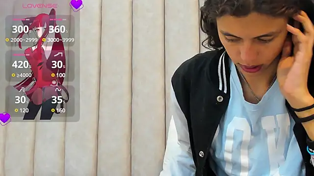 FreyaMoller online show from March 10, 2025, 7:18 pm