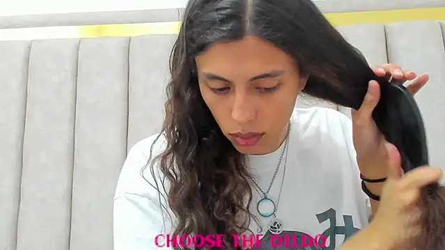 FreyaMoller online show from September 8, 2025, 6:51 pm