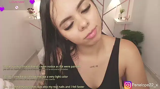Snapshot of penelope22x_ chatting on March 23, 2025, 6:05 am penelope22x online show from March 23, 2025, 6:05 am