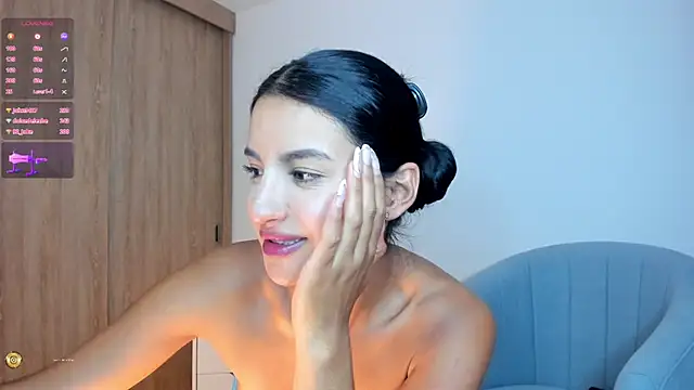 Kimm khalifa online show from March 18, 2025, 2:18 am