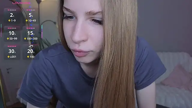Elis Fox online show from April 26, 2026, 10:01 am
