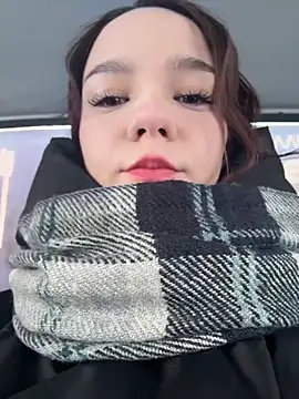 Snapshot of Times__Square chatting on December 4, 2025, 2:32 am Times Square online show from December 4, 2025, 2:32 am