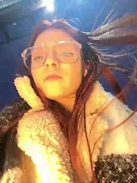 Snapshot of Times__Square chatting on February 22, 2025, 4:07 am Times Square online show from February 22, 2025, 4:07 am