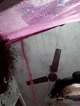 Young couple143 online show from March 6, 2025, 3:24 pm