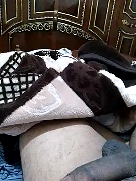 AHMED0233 online show from April 11, 2026, 1:24 am