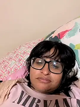 pvinkilla online show from April 4, 2026, 6:03 pm