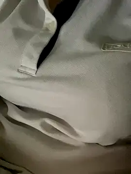 Tuongvy05 online show from October 23, 2025, 4:38 pm