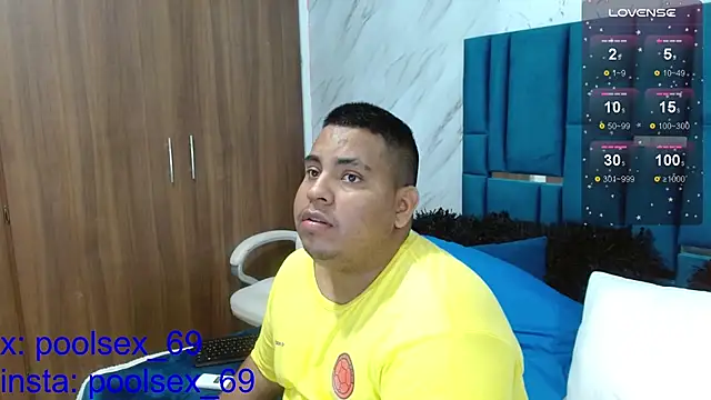 Snapshot of Poolsex_69 chatting on January 31, 2025, 2:49 pm Poolsex 69 online show from January 31, 2025, 2:49 pm