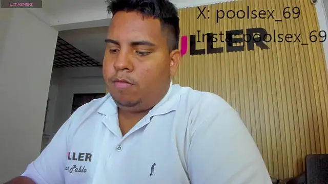 Poolsex 69 online show from October 27, 2025, 8:21 pm